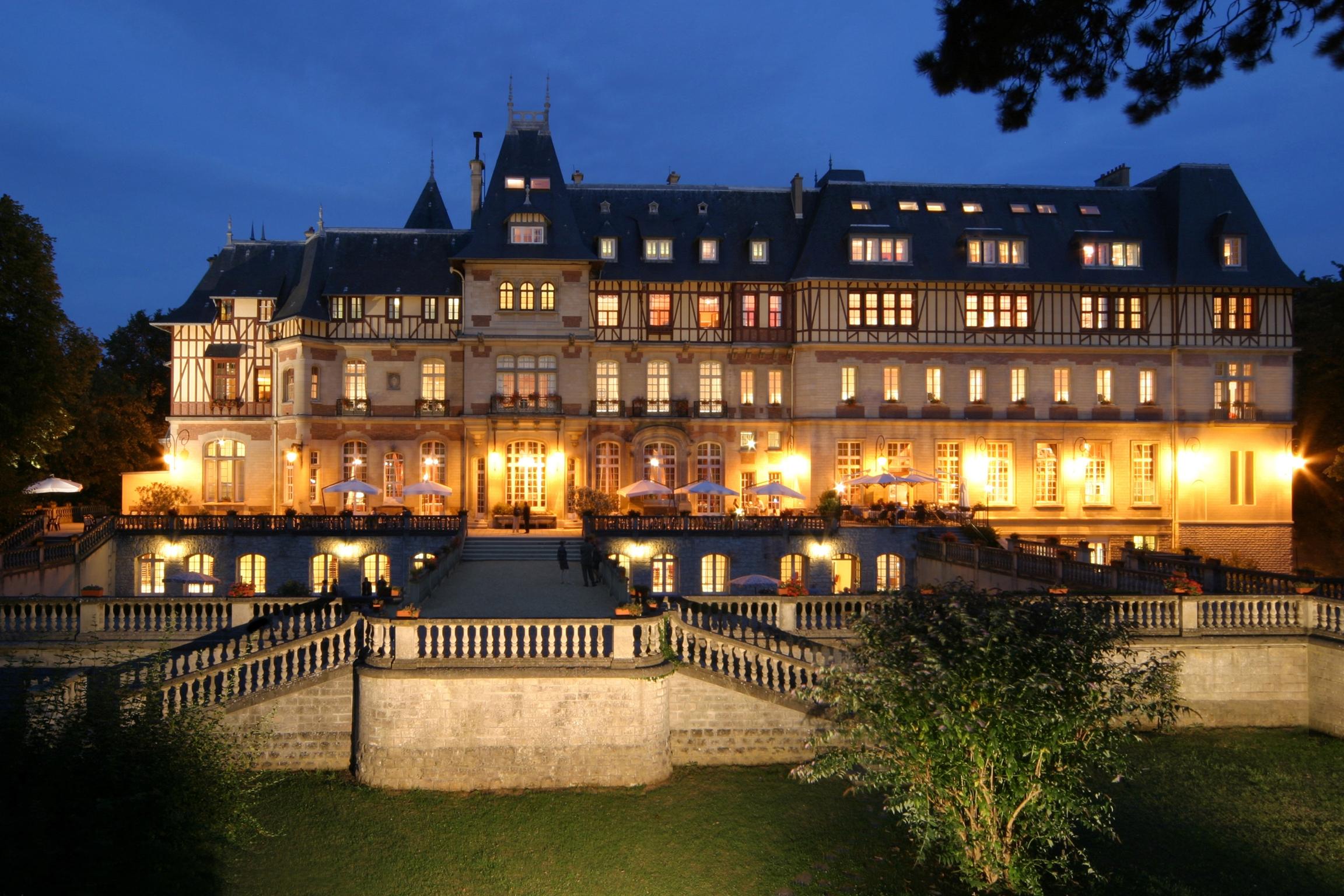 Chateau Jeanne & The Forest - Chateau De Montvillargenne Gouvieux Bagian luar foto