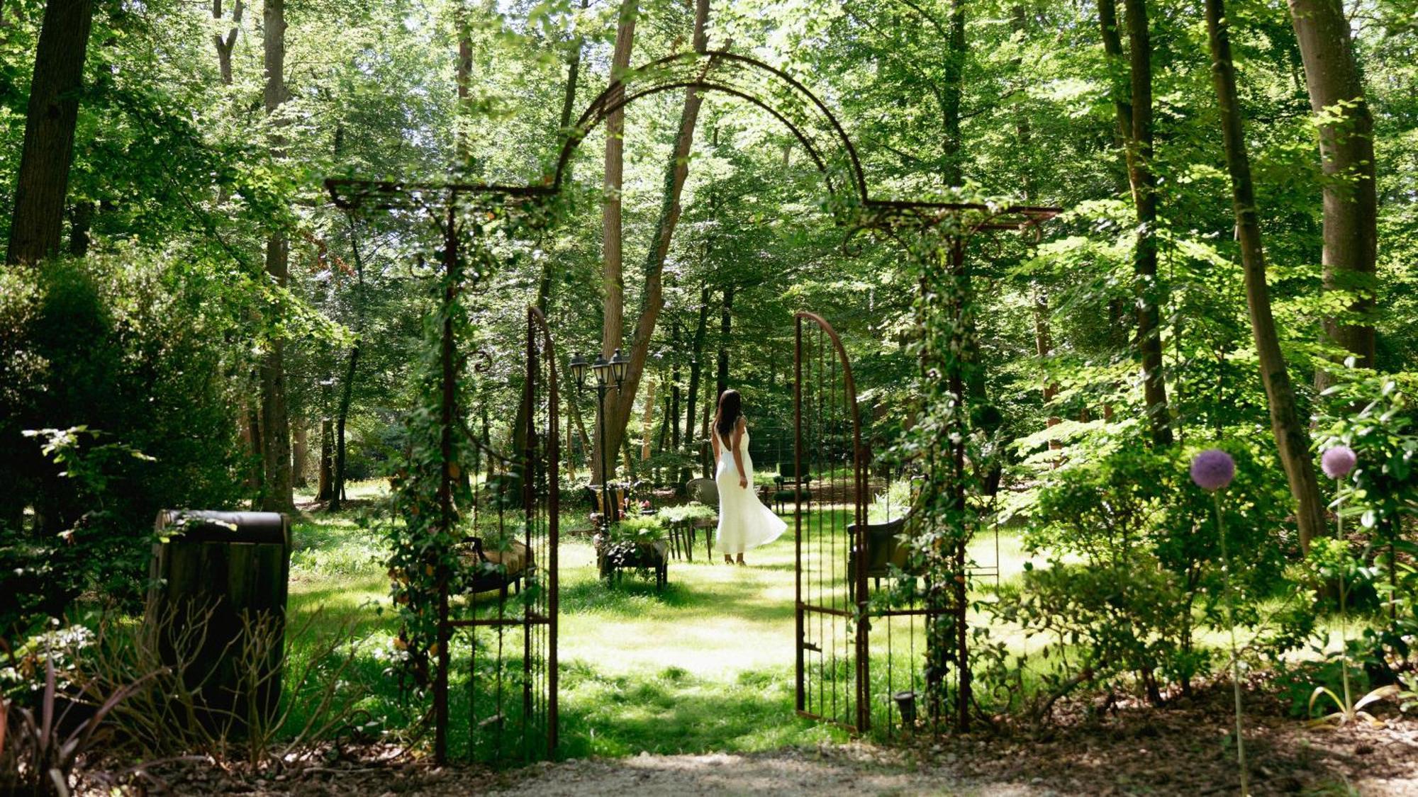 Chateau Jeanne & The Forest - Chateau De Montvillargenne Gouvieux Bagian luar foto